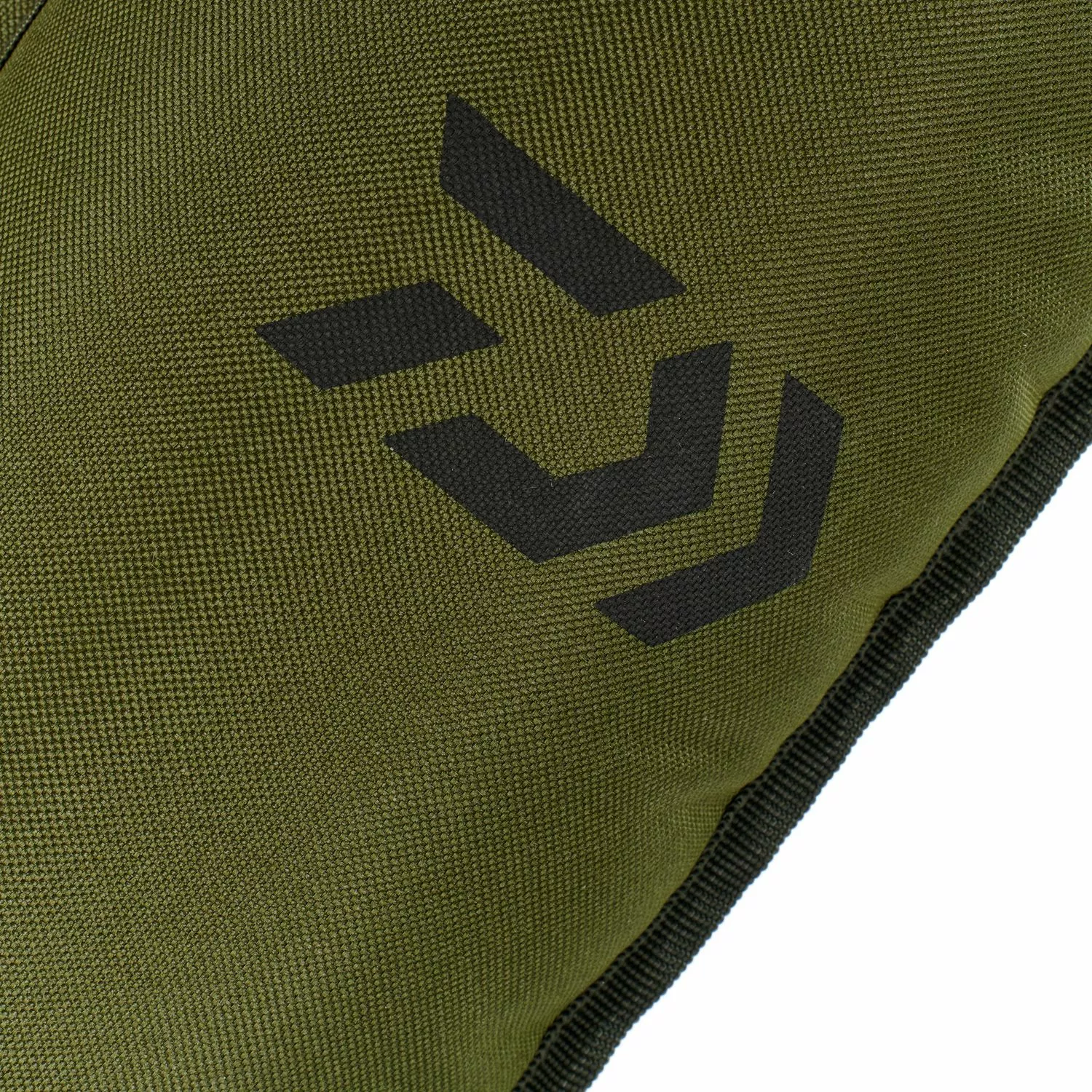 Daiwa Black Widow 3 Rod Holdall 10ft Luggage 3 Daiwa Black Widow 3 Rod Holdall 10ft Luggage - Image 3