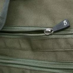 Daiwa Black Widow 3 Rod Holdall 12ft Luggage -Cheap Daiwa Store daiwa black widow 3 rod holdall 12ft close up zip