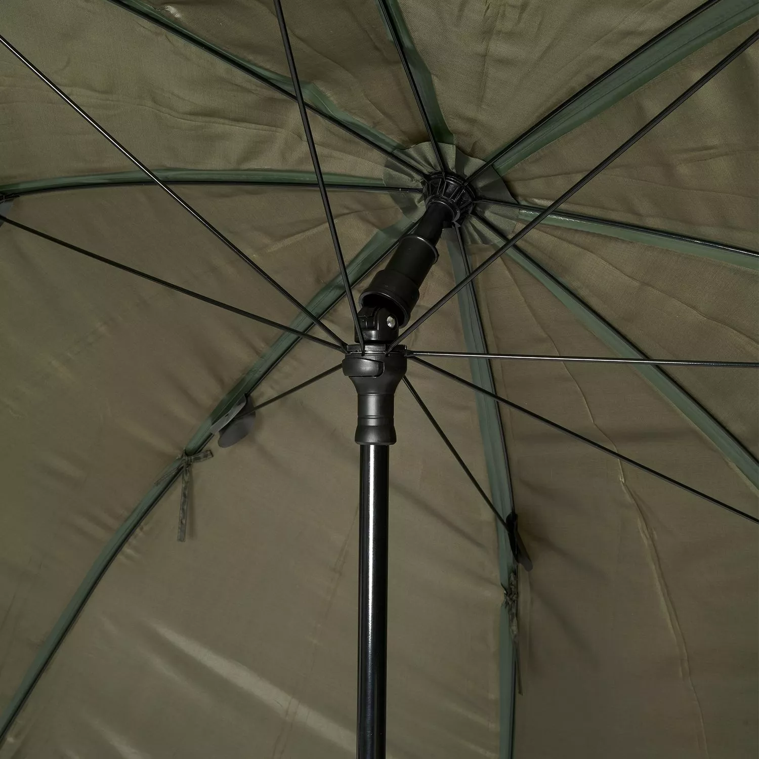 Daiwa Green Brolly Umbrellas 4 Daiwa Green Brolly Umbrellas - Image 4